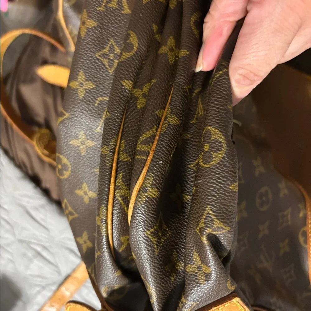 Louise Vuitton Large Saddle Bag Good Condition Great Corners Clean with COA